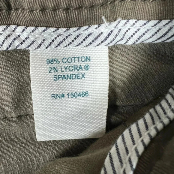 Market & Spruce Women's Camellia Cargo Shorts Olive Green Camo 5" Inseam  Size 8 - Picture 10 of 10